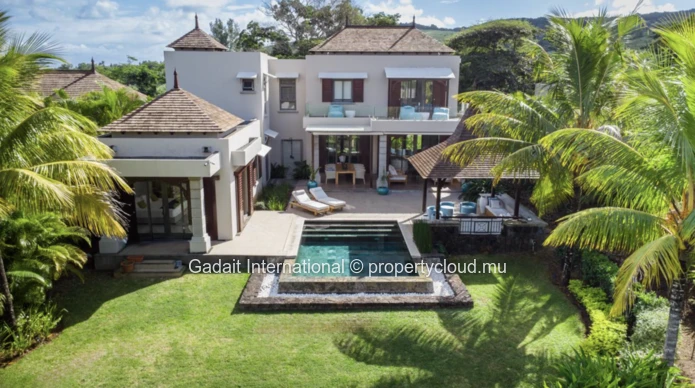 Prestigious Golfside Villa for Sale | Heritage Villas Valriche
