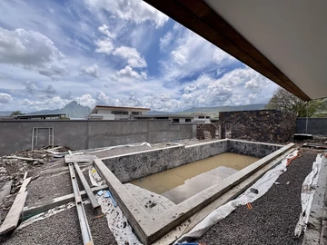 4 Bedroom Villa