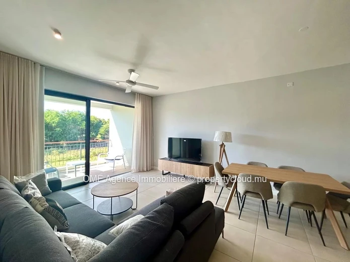 Modern Apartment with Panoramic View – Cascavelle