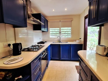 4 Bedroom Villa
