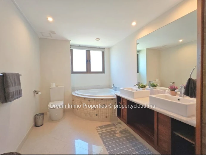 Stunning Apartment With Sea View & Private Pool In Black River – Mauritius