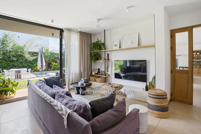 Bois Chandelle – Contemporary 4-Bedroom House