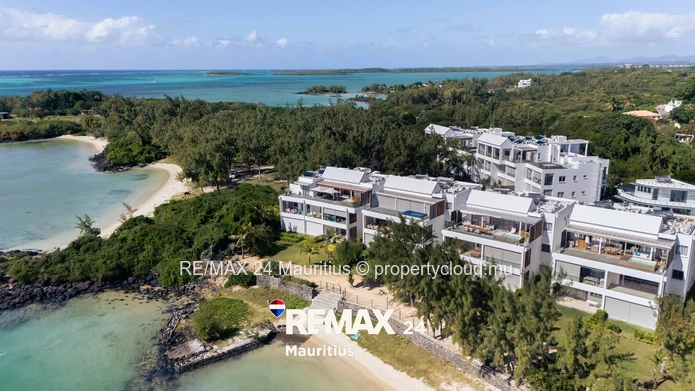 Modern Beachside Penthouse at Ocean Grand Gaube