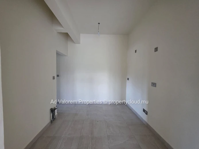 For Sale – Sky Garden Trianon – 132 m², 3-Bedroom Apartment with Pool and Rooftop Access