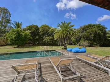 4 Bedroom Villa