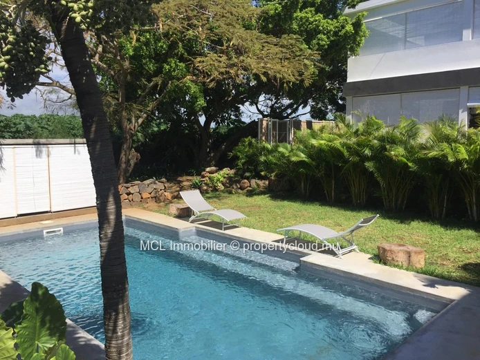 6 bedroom house in Bain Boeuf