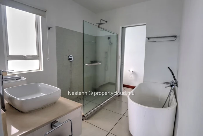 Charmant appartement de 3 chambres avec vue sur l'océan 