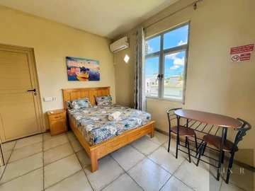 5 Bedroom Villa