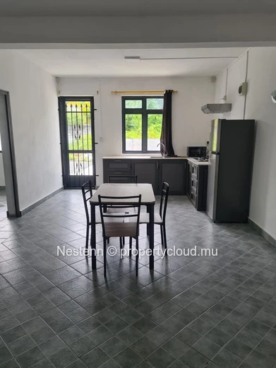 Appartement meublé de 3 chambres 