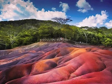 Modern 3 Bedroom Apartment close the beach.