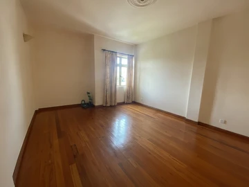 4 Bedroom Apartment