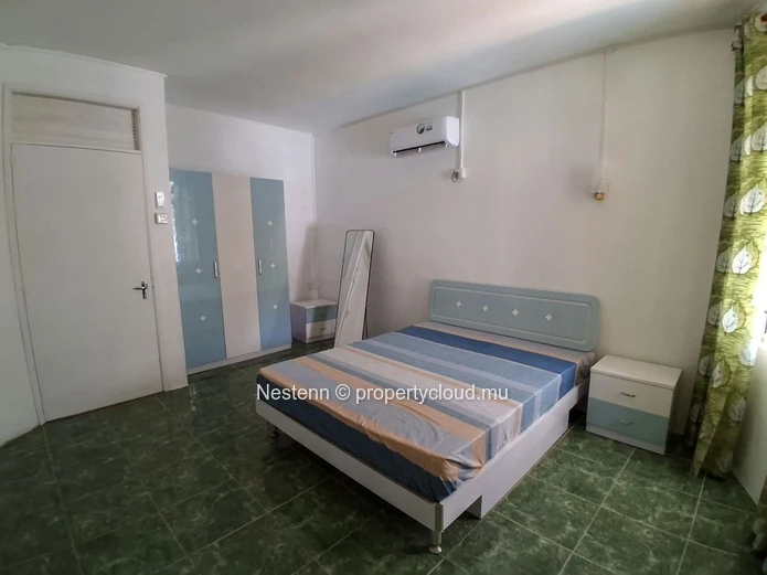 Péreybère – Ground Floor Apartment With Pool In A Sought-After Neighborhood