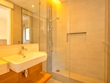 3 Bedroom Townhouse, Duplex