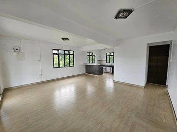 Maison de 6 Chambres