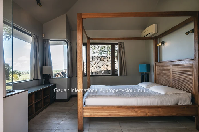 Villa de Plain-Pied à Vendre à Belle Vue Harel, Île Maurice | Piscine Privée & Grand Jardin de 1 800 m² (duplicate)