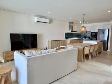 3 Bedroom Townhouse, Duplex