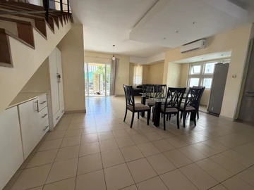 3 Bedroom Townhouse, Duplex