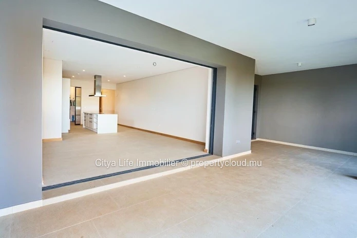Appartement 4 chambres avec piscine à vendre à Belle Vue Harel