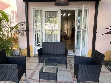2 Bedroom Townhouse, Duplex