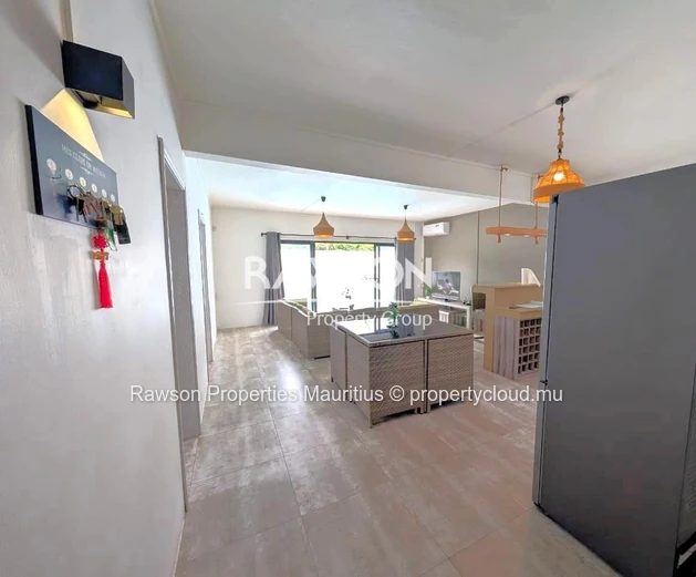 Villa Spacieuse De 4 Chambres Avec Rooftop Et Grande Piscine | Grand Gaube