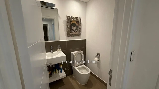 FOR SALE – Azuri Residence – Roches Noires, Mauritius