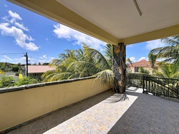 4 Bedroom Apartment