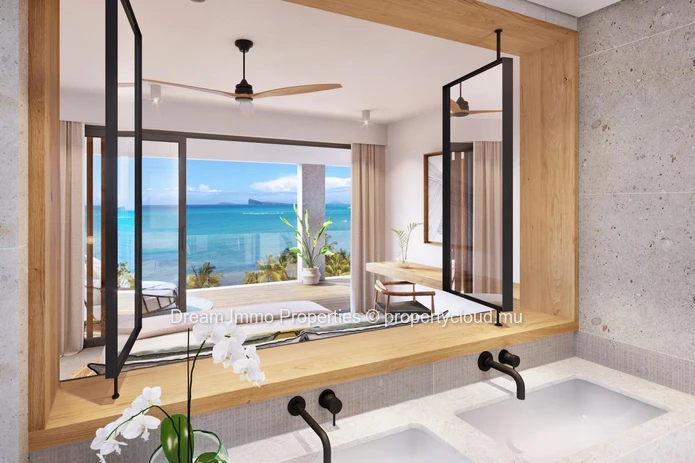 Stunning new 5-bedroom duplex loft with 180° sea view in Pointe aux Canonniers - Mauritius