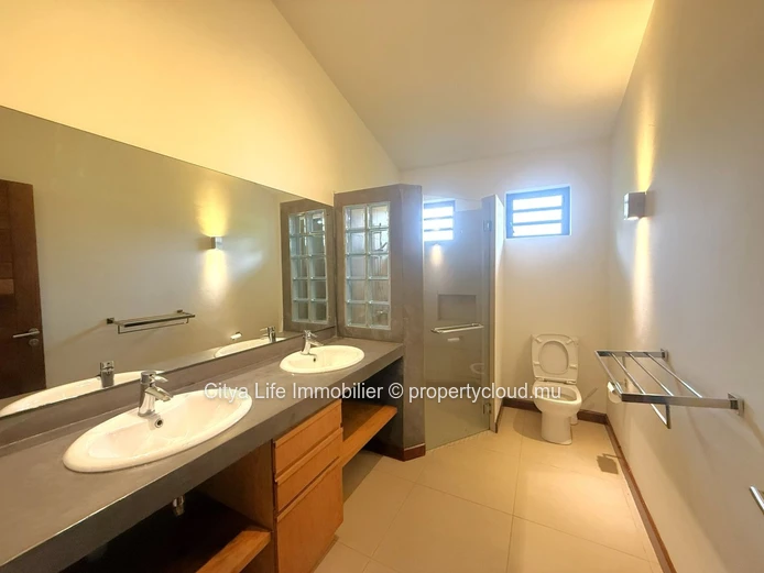 Vivre l’Excellence à Black River – Villa de Prestige avec Piscine Privée