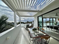 Black River for sale accessible to foreigners and Mauritians, magnificent 3-bedroom penthouse with a breathtaking vie...