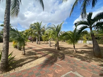 5 Bedroom Villa