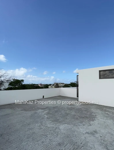 Elegant Duplex For Sale in Grand Baie, Mauritius 