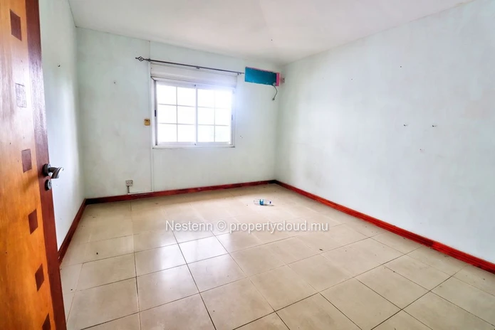 Opportunité Rare à Cap Malheureux : Villa Familiale de 200 m² avec Piscine 