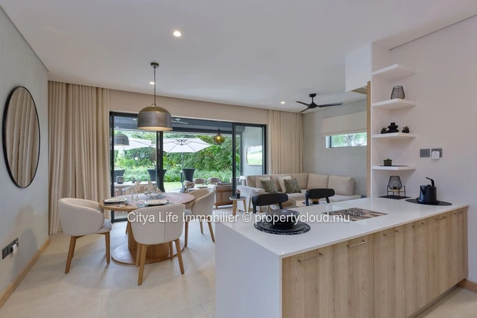 Appartement 4 chambres avec piscine à vendre à Belle Vue Harel