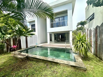 3 Bedroom Townhouse, Duplex