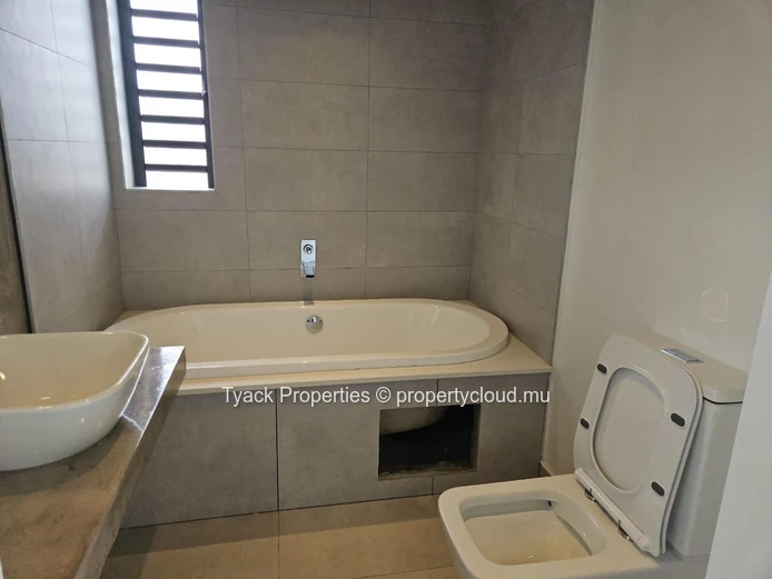 Villa moderne de 3 chambres avec piscine à Grand Baie