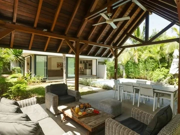 5 Bedroom Villa