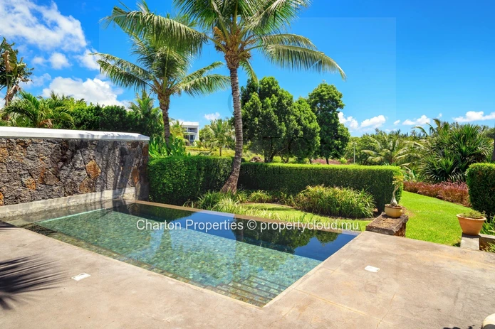 4-bedroom apartment between light, privacy and sunsets