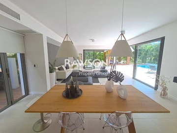 4 Bedroom Villa