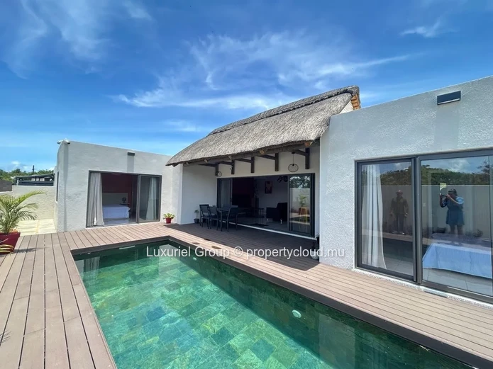Elegant Single-Storey Villa with Private Pool in Grand Gaube