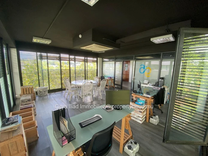 Office for rent at Ebene Junction