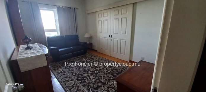 Appartement à louer à Quatre-Bornes - Bien Situé