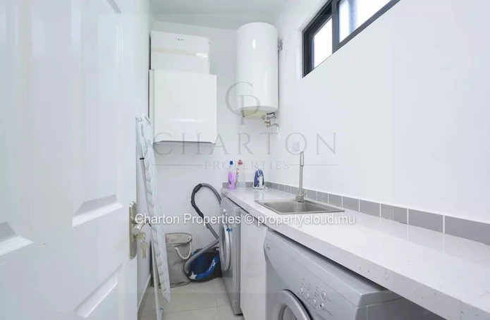 Appartement 3 chambres avec piscine à quelques minutes de la plage de Péreybère