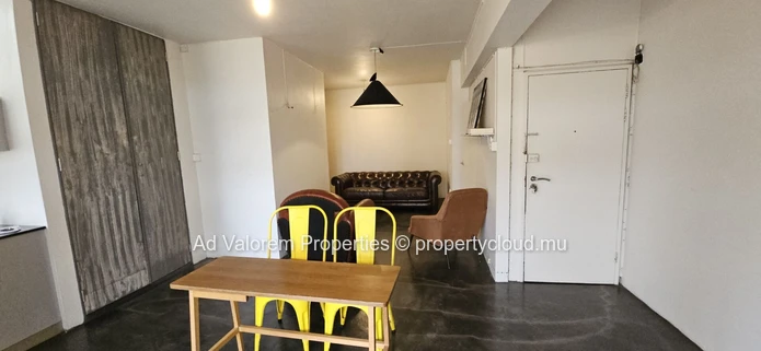 Modern 1-Bedroom Apartment for Rent in Central Curepipe!