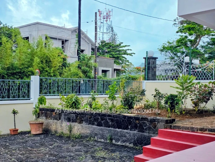 Charmante maison familiale à vendre – Beau Bassin