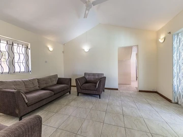 Maison de 5 Chambres
