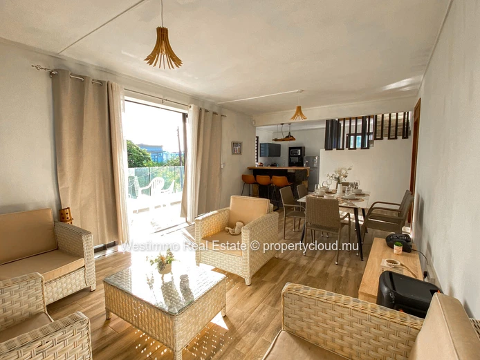 Modern 3-bedroom apartment for rent in the heart of Pereybere