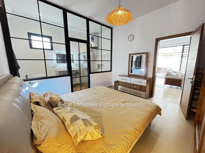 Contemporary 3-Bedroom Ground-Floor Apartment Just A Few Steps From The Sea – Trou Aux Biches