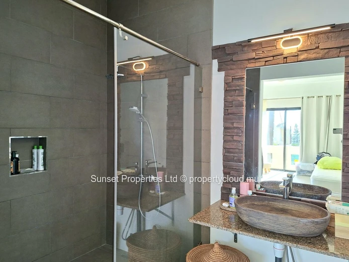 Maison à personnaliser | Quartier prisé | Vue mer et montagne