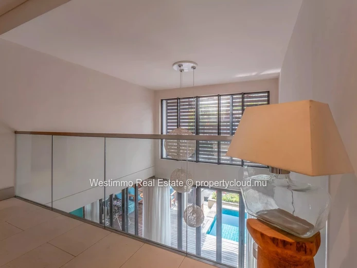 3-bedroom duplex with private pontoon at La Balise Marina