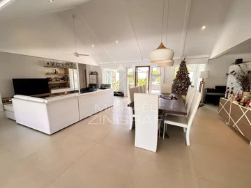 4 Bedroom Villa